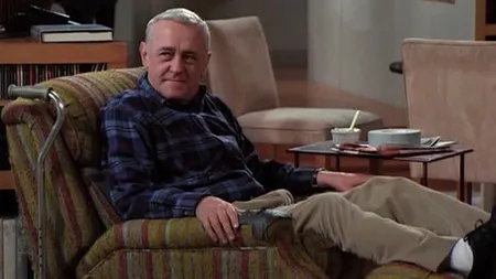 John Mahoney, actorul cunoscut din rolul tatălui în serialul Frasier, a murit. Avea un incredibil simţ al umorului