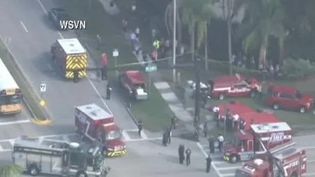 Atac armat la un liceu din Florida. Zeci de persoane au fost rănite, cel puţin un elev a fost ucis UPDATE