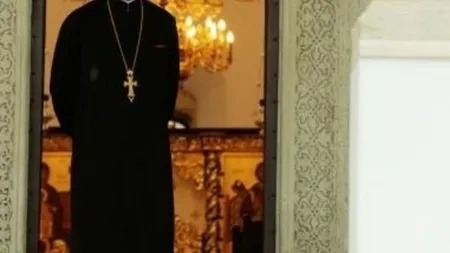 Caz revoltător în Botoşani. Oamenii au ajuns să plătească taxele bisericeşti în rate pentru a le fi pomeniţi morţii