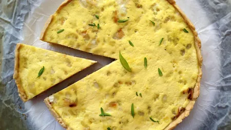 Reţetă pentru Săptămâna Albă: Tartă de brânză cu legume şi ciuperci
