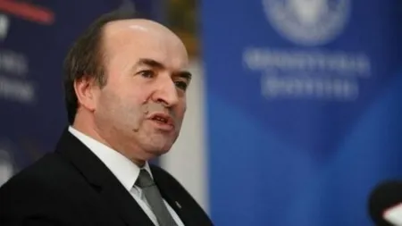 Tudorel Toader, replică pentru Lazăr: Evaluarea procurorilor de rang înalt se realizează în baza legii, nu a regulamentului CSM