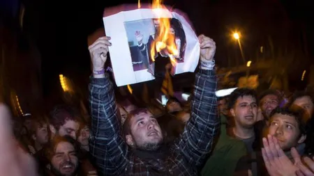 Ciocniri violente între protestatarii catalani şi poliţie. Guvernul spaniol ia măsuri împotriva separatiştilor