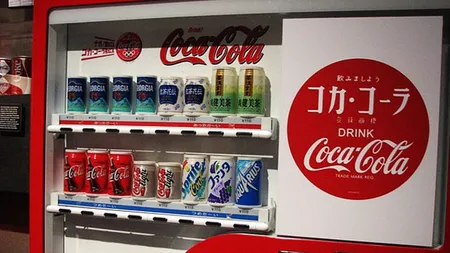 Coca-Cola plănuieşte, după 130 de ani de la lansare, realizarea primei băuturi alcoolice