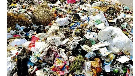 În trei ani, România nu va mai avea unde să depoziteze gunoiul. Rm. Vâlcea aduce deja deşeurile la Bucureşti