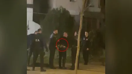 Maior de armată, încătuşat de poliţişti după un scandal monstru într-o berărie VIDEO