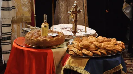 CALENDAR ORTODOX 2018: Sâmbăta pomenirii morţilor, toţi creştinii trebuie să aibă grijă la 