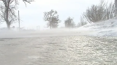 PROGNOZA METEO pentru URMĂTOARELE ZILE. Ger năprasnic, ninsori şi viscol în mare parte din ţară