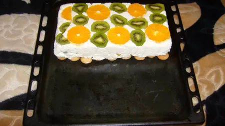 Tort diplomat. Cum să faci cel mai delicios tort diplomat