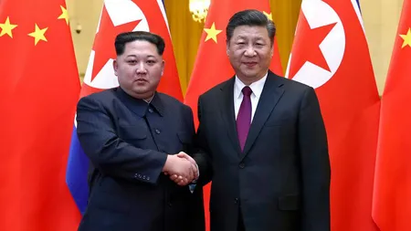 Kim Jong-un a efectuat o vizită în China la invitaţia lui Xi Jinping. Este prima vizită externă a liderului nord-coreean