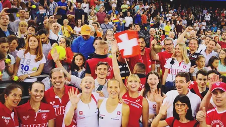 Elveţiencele au chefuit după înfrângerea din Fed Cup. Imagini inedite cu ele, într-un bar din Cluj FOTO