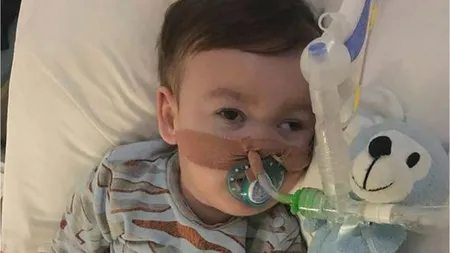 Alfie Evans, bebeluşul britanic în stare semivegetativă aflat în centrul unei bătălii judiciare, a murit