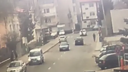 Preot accidentat grav pe o trecere de pietoni din Tg. Neamţ - IMAGINI ŞOCANTE