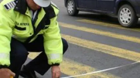 Şoferul care a lovit o femeie pe o trecere de pietoni în Cluj şi a fugit de la locul accidentului a fost reţinut. Victima a murit
