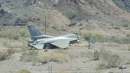 Un avion F-16 al Forţelor Aeriene americane s-a prăbuşit în Arizona