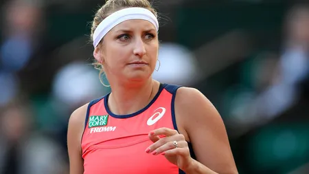 FED CUP. Timea Bacsinszky a plâns la conferinţa de presă. Şi-a amintit de bunici şi de copilăria la Satu Mare