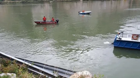 Pompierii caută un tânăr care ar fi căzut într-un baraj din Prahova