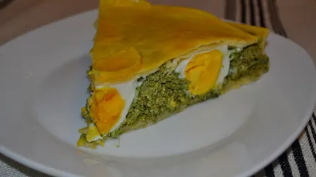 Retete de Pasti: Tarta cu spanac, branza si oua