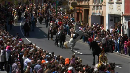 Parada Junilor Braşovului a atras peste 25.000 de spectatori
