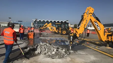 Lucrări de reparaţii pe suprafaţa de mişcare a Aeroportului Internaţional Henri Coandă