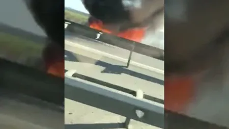 O maşină a luat foc pe autostrada Bucureşti - Piteşti. Circulaţia a fost restricţionată pe A1