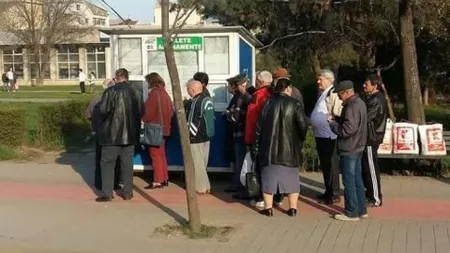 Pensionarii sunt aşteptaţi pentru vizarea legitimaţiilor de transport gratuite