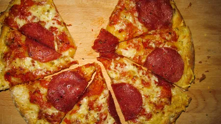 REŢETA ZILEI. Pizza ţărănească