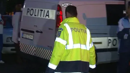 Oase umane, probabil ale unui copil, descoperite sub cadă, într-o garsonieră din Gorj