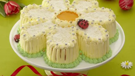 DESERTUL ZILEI: Tort floare