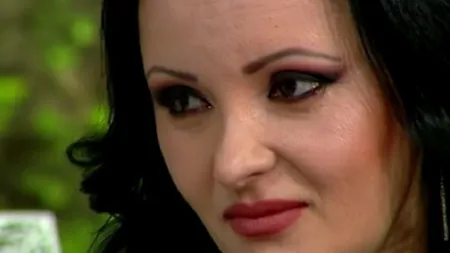 Silvana Rîciu, în lacrimi după moartea unei celebre cântăreţe de muzică populară. 