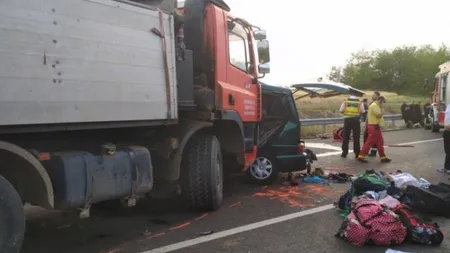 Trupurile neînsufleţite ale românilor morţi în accidentul din Ungaria, repatriate sâmbătă VIDEO