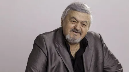 Alexandru Jula, condus pe ultimul de drum în aplauze de câteva zeci de admiratori, prieteni şi foşti colegi