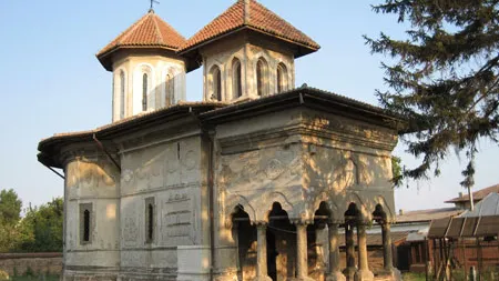 BUCUREŞTI - CENTENAR: Biserica Fundenii Doamnei