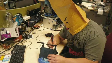 Hackerii ruşi au compromis sute de mii de routere din locuinţe particulare, dar şi din birouri