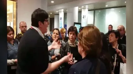 160 de români au rămas blocaţi pe aeroportul din Bologna