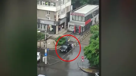Şofer din Craiova, urmărit ca-n filme şi amendat după ce a fugit de Poliţie pe trotuar