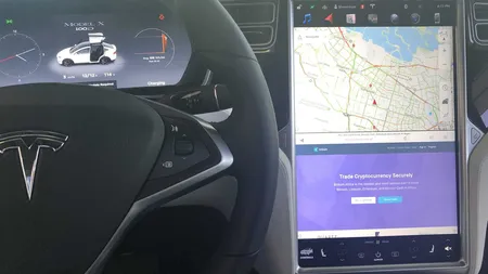 Tesla are probleme din ce în ce mai mari. Doi executivi au părăsit deja compania