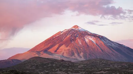 Insulele Canare au fost zguduite de aproximativ 300 de seisme. Autorităţile se tem de o erupţie vulcanică