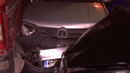 Accident cu cinci maşini în Drobeta-Turnu Severin. O persoană a fost rănită