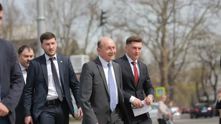 Băsescu: 