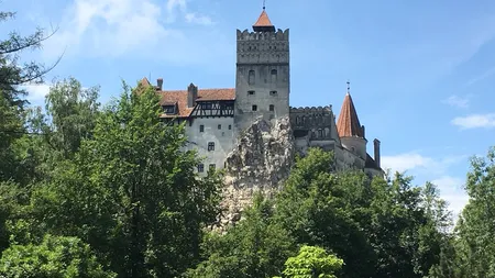 Ministrul Turismului, ghid pentru o zi. 14 jurnalişti străini au vizitat zona Braşov-Bran-Sibiu