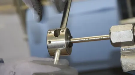 Venitul oferit acum pentru postul de lăcătuş mecanic: 3.000 de lei în mână. Se fac angajări