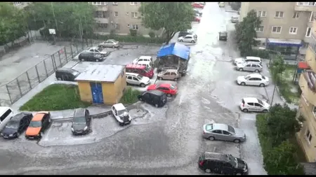 Furtuna şi grindina au făcut prăpăd în mai multe zone din ţară - video