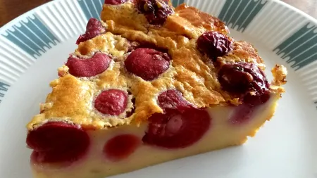 Retete pentru copii: Clafoutis cu cireşe