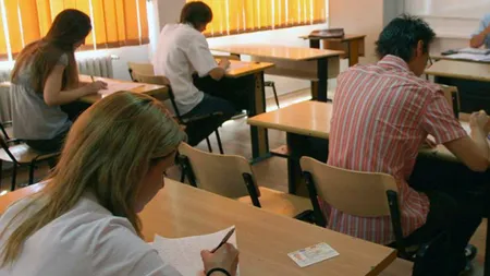 DEFINITIVAT 2018. EDU.RO: Peste 8.900 de candidaţi susţin miercuri proba scrisă a examenului de definitivare în învăţământ