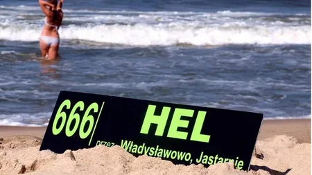 Autobuzul 666 chiar există şi are destinaţia finală în Iad. Catolicii cer interzicerea cursei