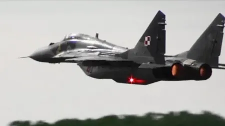 Un avion militar MiG-29 s-a prăbuşit. Pilotul a murit