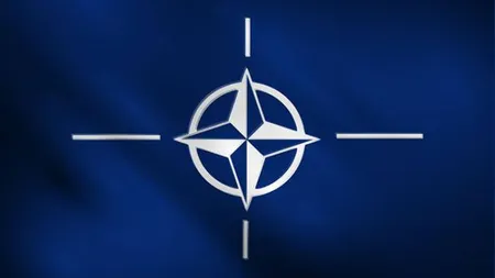 Ambasadoarea SUA la NATO consideră că tensiunile financiare nu afectează relaţiile dintre aliaţi