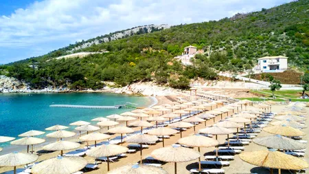 Zeci de turişti păcăliţi cu vacanţe fictive în Grecia, Bulgaria şi Dubai