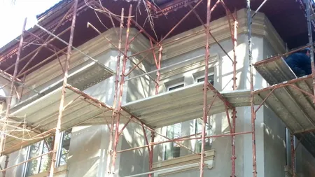 Noi reguli pentru reabilitarea faţadelor clădirilor din Capitală. Amenzile pot ajunge până la 8.000 de lei