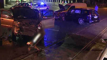 Carambol cu trei maşini în zona Timpuri Noi din Bucureşti